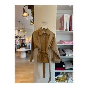 NEW EXQUISE women's kelly cropped trench coat in camel